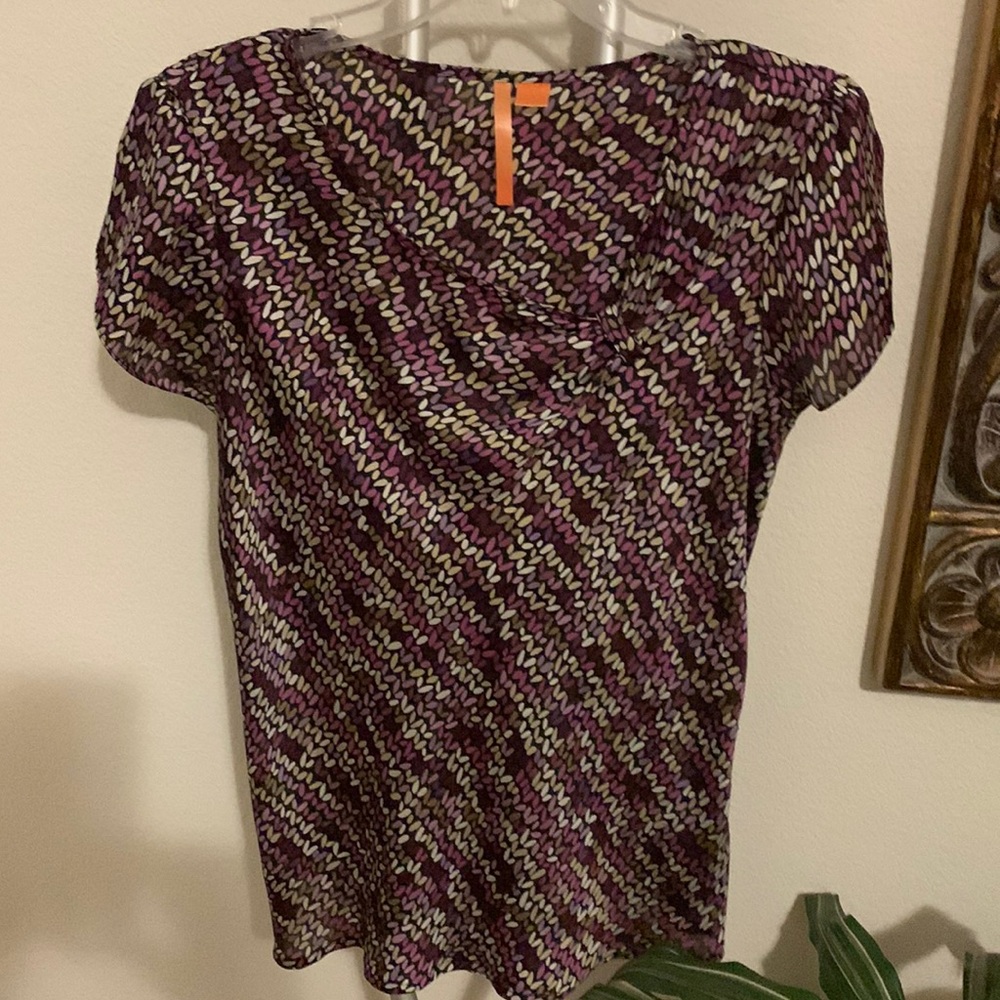 Unknown tag worn approximate size M